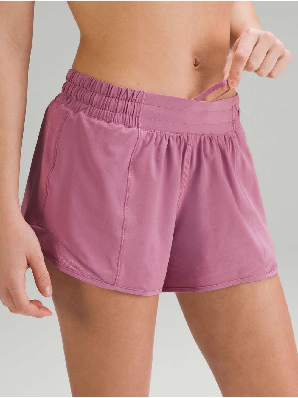 Lululemon Hotty Hot Low-Rise Lined Short 4" in Velvet Dusty
